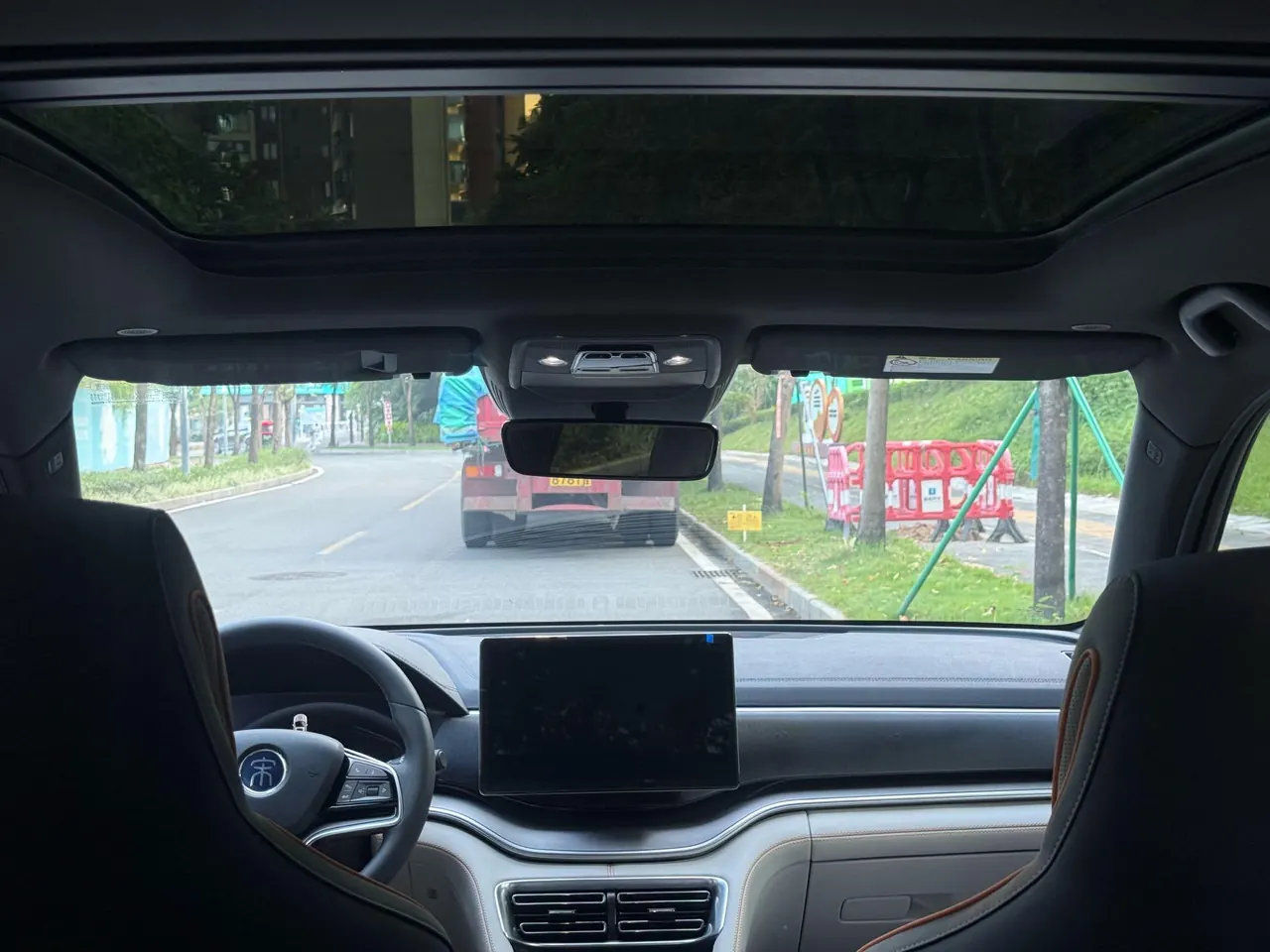 BYD Song PLUS New Energy 2021 Song PLUS DM-i 1.5 Stepless 51KM Honorable Automatic Gear 17