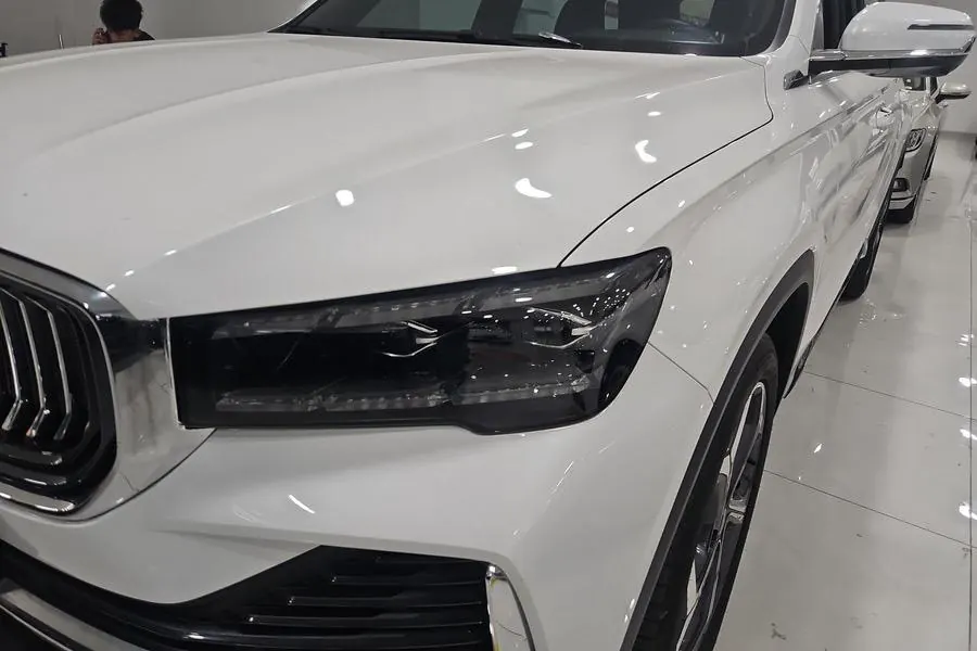 Geely 2024 XingyueL (Monjaro) 2.0TD EVO Two-Drive Long Wind Edition Automatic Gear 3