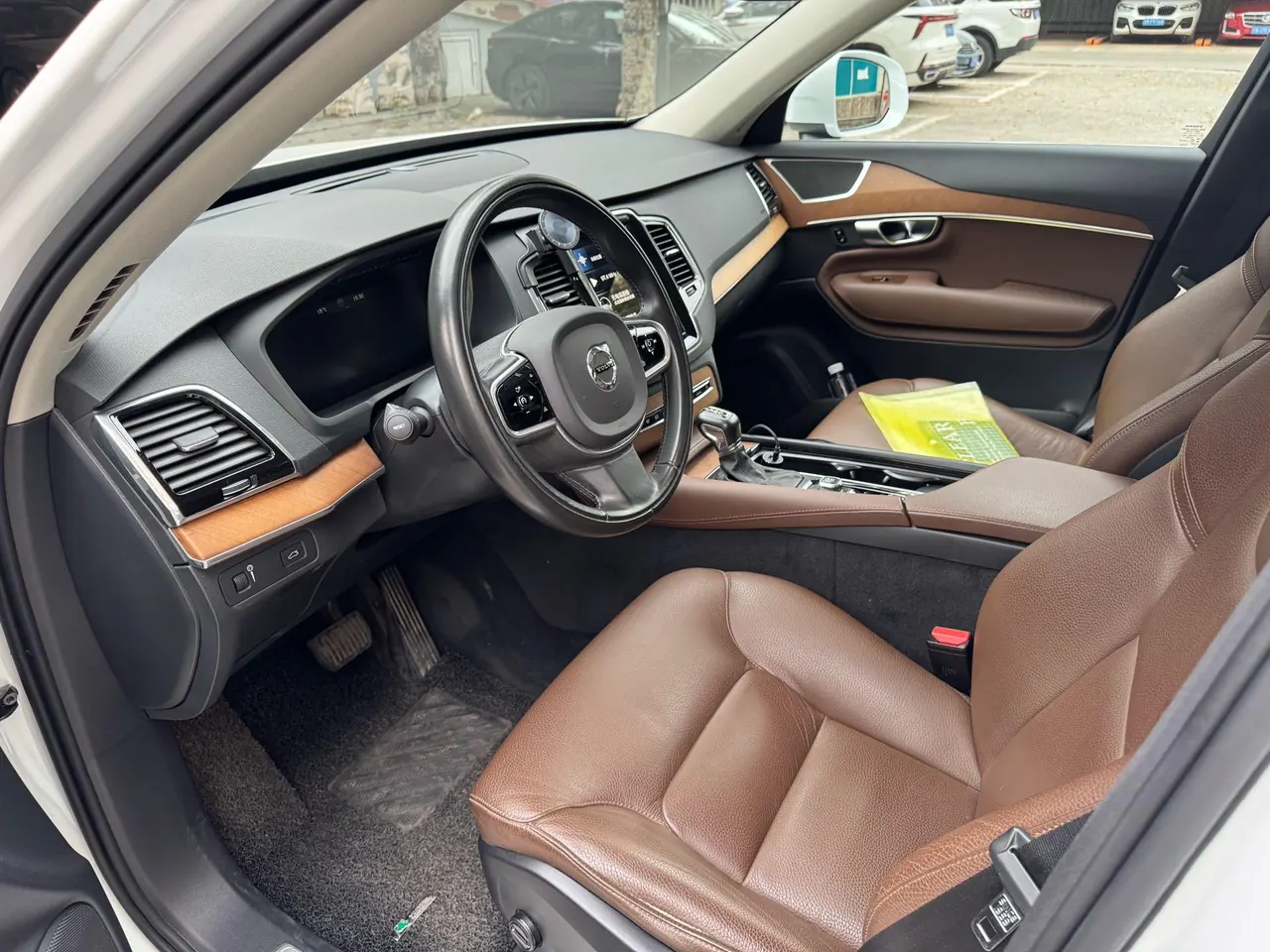 Volvo XC90 (Imported) 2020 XC90 2.0T T6 Zhiyi Deluxe Edition 7-seat Automatic Gear 7