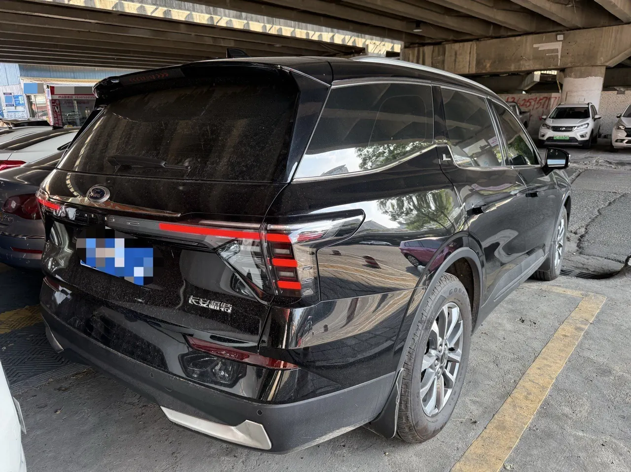 Ford 2025 Ruijie L 2.0T EcoBoost Two-wheel Drive 7-seat Luxury Automatic Gear 5