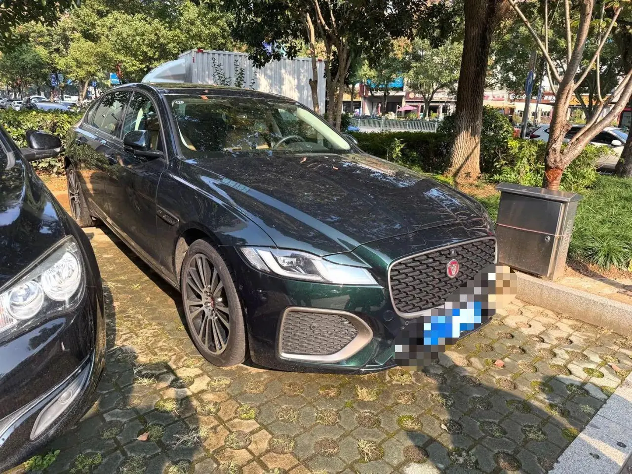 Jaguar 2025 XFL 2.0T P 12500.00g Drive Enjoy Deluxe Edition Automatic Gear 3