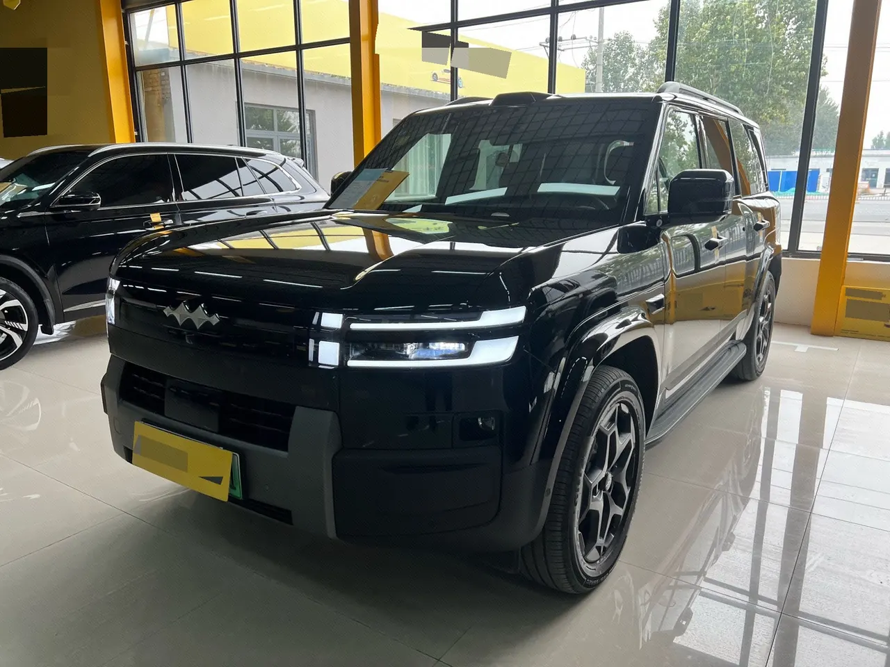 打开图片灯箱:FangChengBao 2026 titanium 7 1.5T stepless 300KM four-wheel drive Ultra version automatic gear
