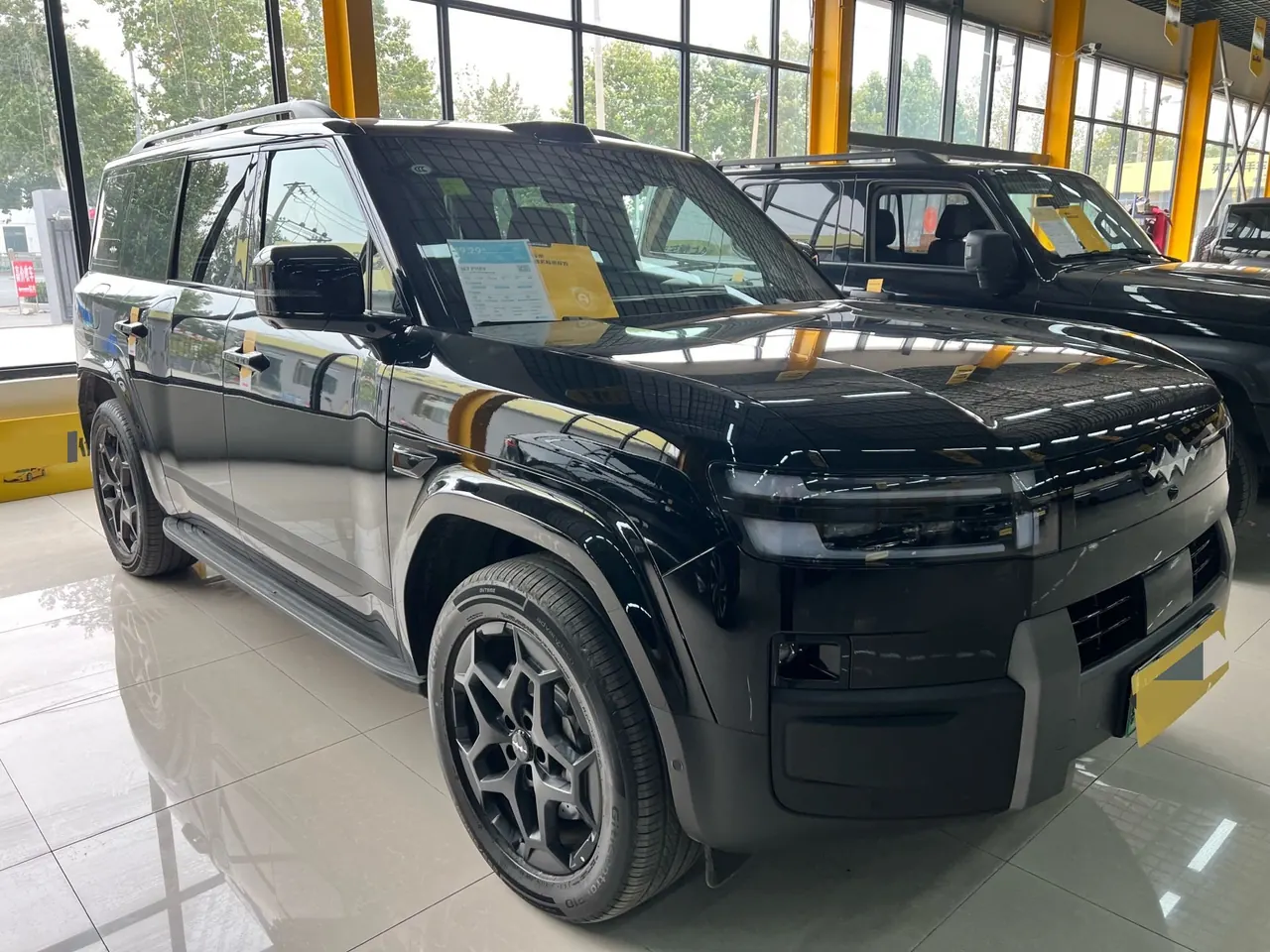 FangChengBao 2026 titanium 7 1.5T stepless 300KM four-wheel drive Ultra version automatic gear 2