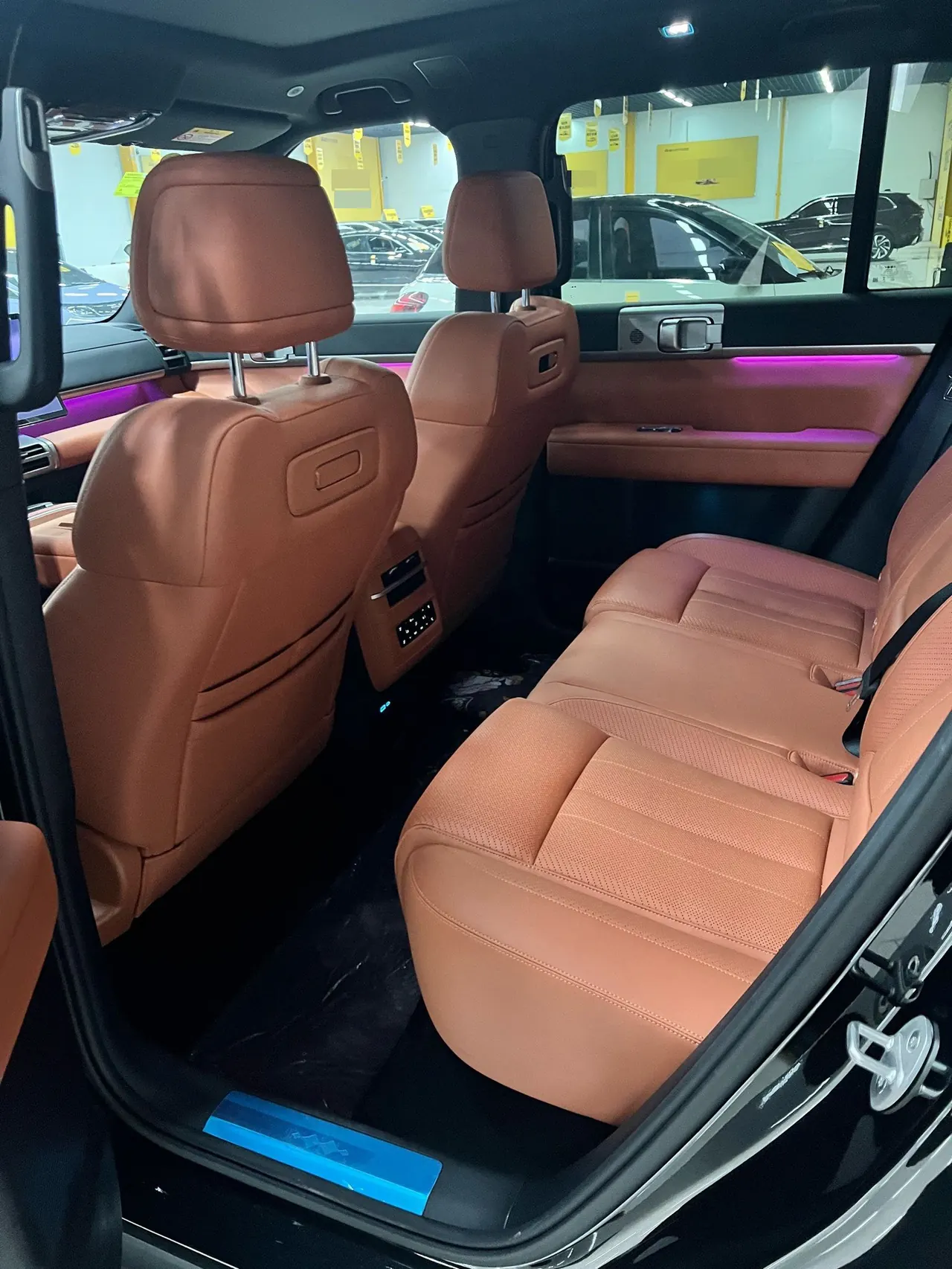 FangChengBao 2026 titanium 7 1.5T stepless 300KM four-wheel drive Ultra version automatic gear 4