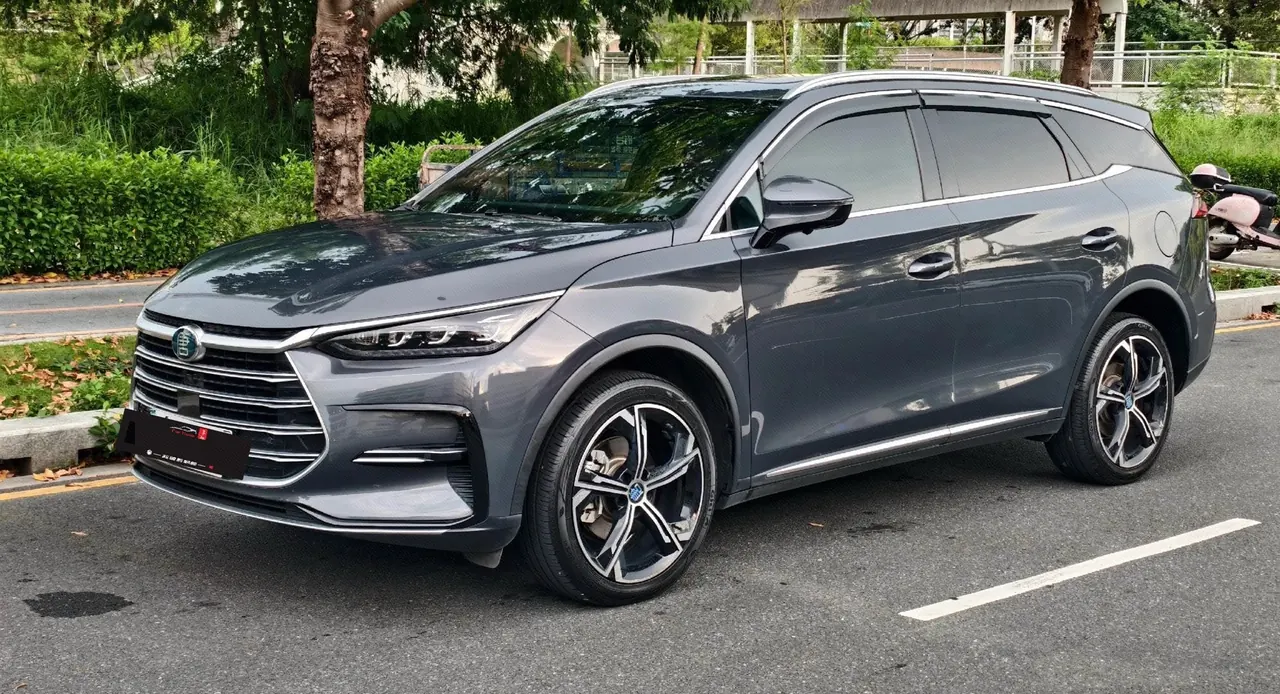 BYD Tang New Energy 2021 Tang DM-i 1.5T Stepless 112KM Honorable Automatic Gear - View 1