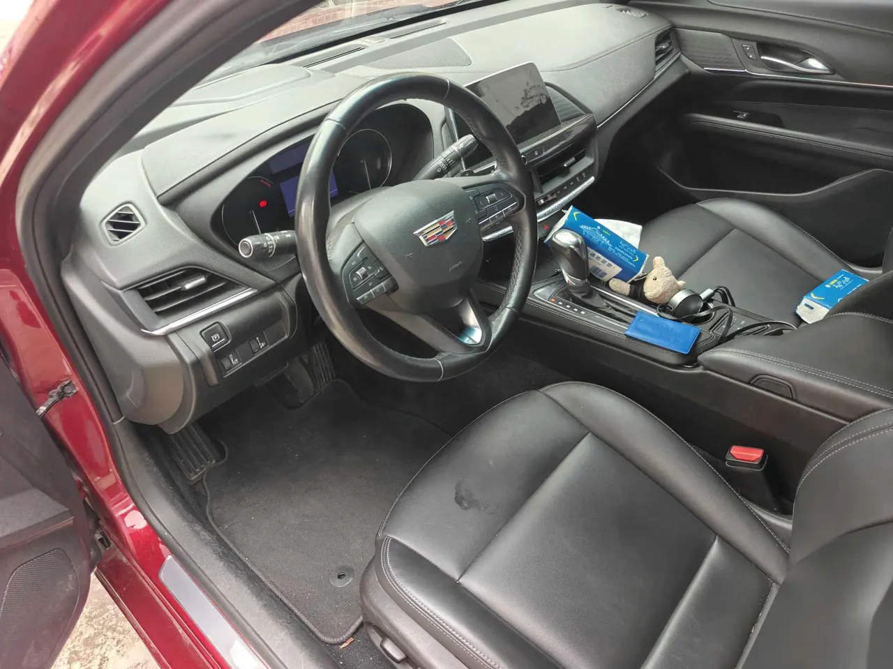 Cadillac 2020 CT4 2.0T 28T fashion automatic gear 6