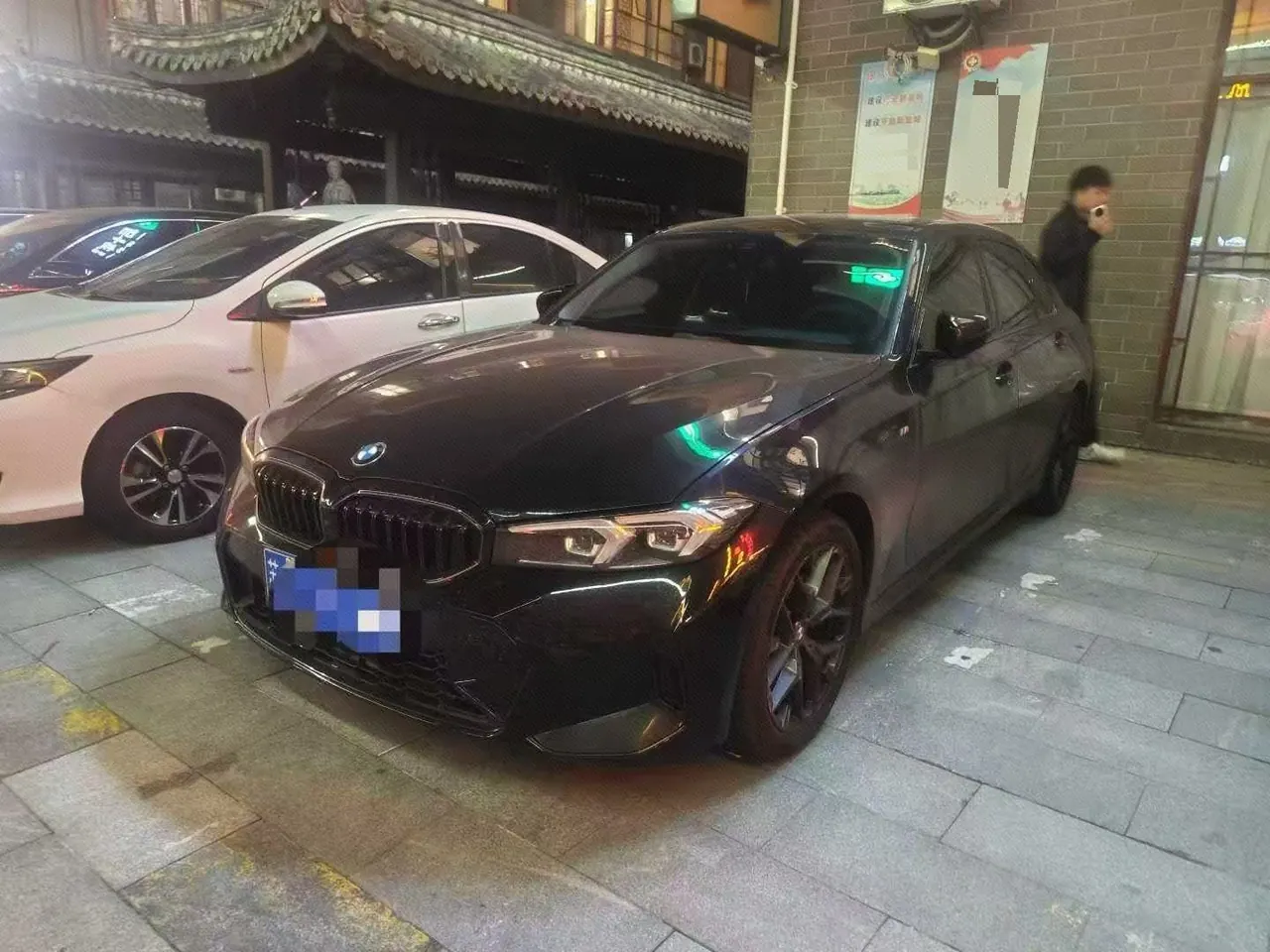 Open image lightbox: BMW 3 Series 2026 330i 2.0T M Sports Obsidian Night Suit Automatic Gear
