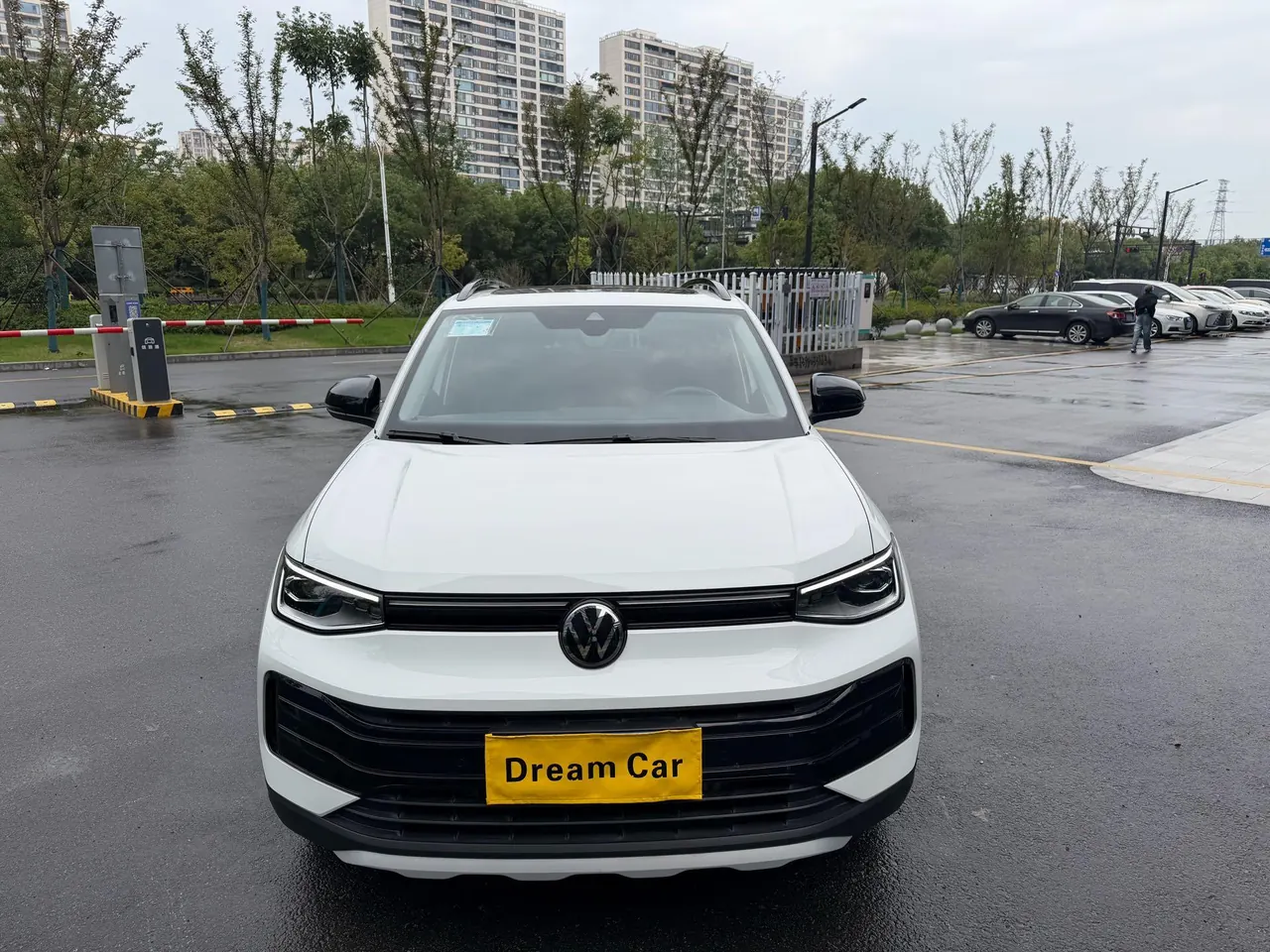 Volkswagen 2026 Tuyue Xinrui 1.5TSI 300TSI Sharp Enjoy Edition Automatic Gear 2