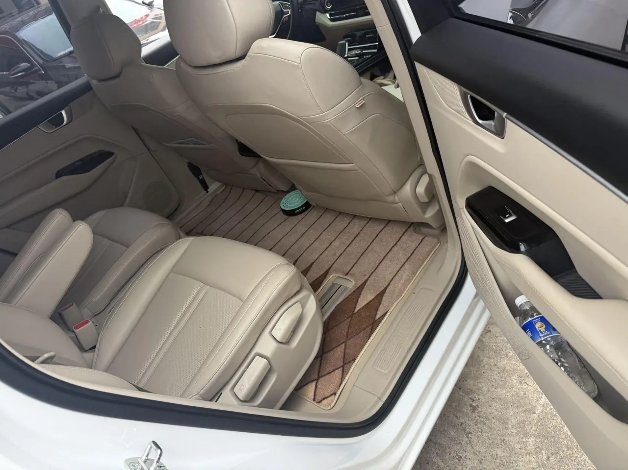 WuLing 2020 Capgemini 1.5T Stepless Flagship Automatic Gear 3
