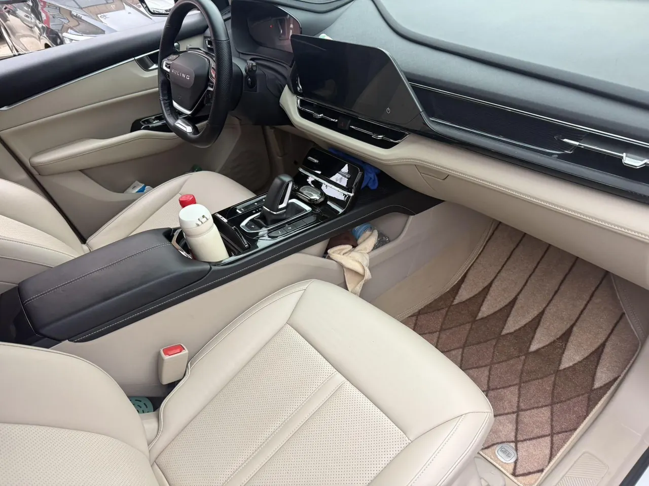 WuLing 2020 Capgemini 1.5T Stepless Flagship Automatic Gear 4