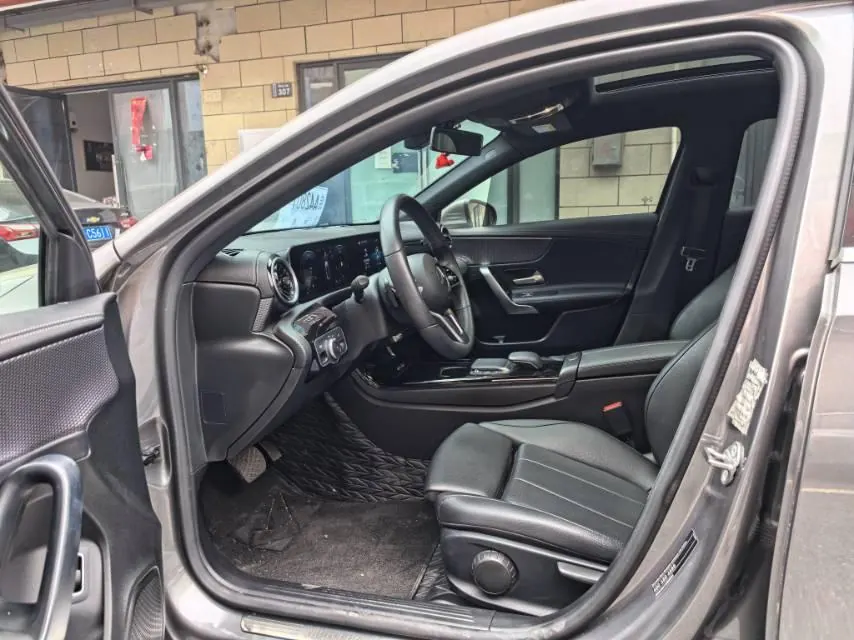 Mercedes Benz Class A 2020 A 200 L 1.3T Dynamic (Modified) Automatic Gear 3