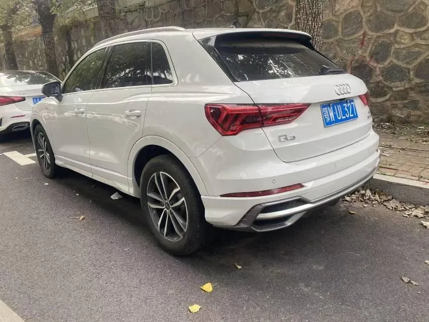 Audi 2022 Q3 1.4TFSI 35TFSI Aggressive Dynamic Automatic 4