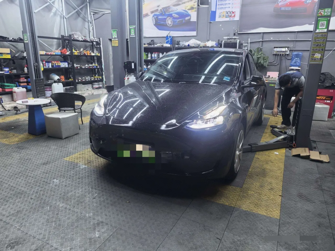 Открыть галерею: Tesla 2022 Model Y rear-wheel drive version automatic transmission