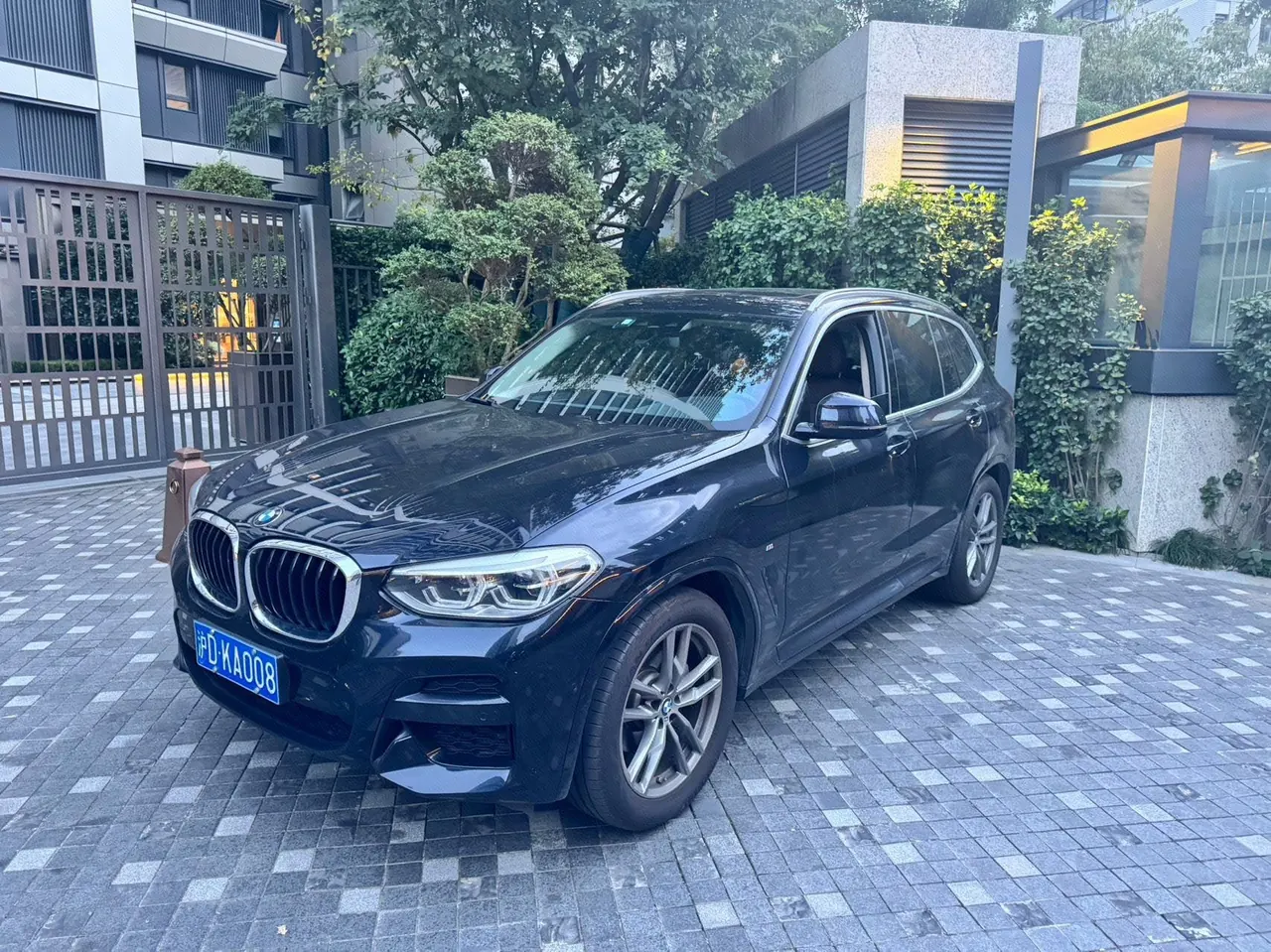 Открыть галерею: BMW 2020 X3 xDrive25i 2.0T M sports suit automatic gear