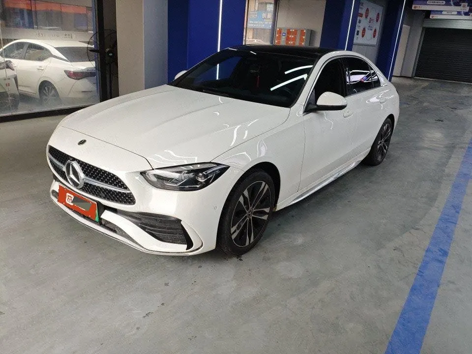 Открыть галерею: Mercedes Benz Class C 2024 C 350 e L 2.0T (changed) automatic gear