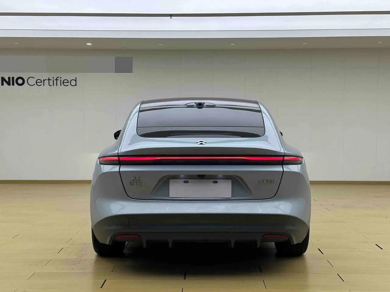 NIO 2022 ET5 75kWh automatic gear 10