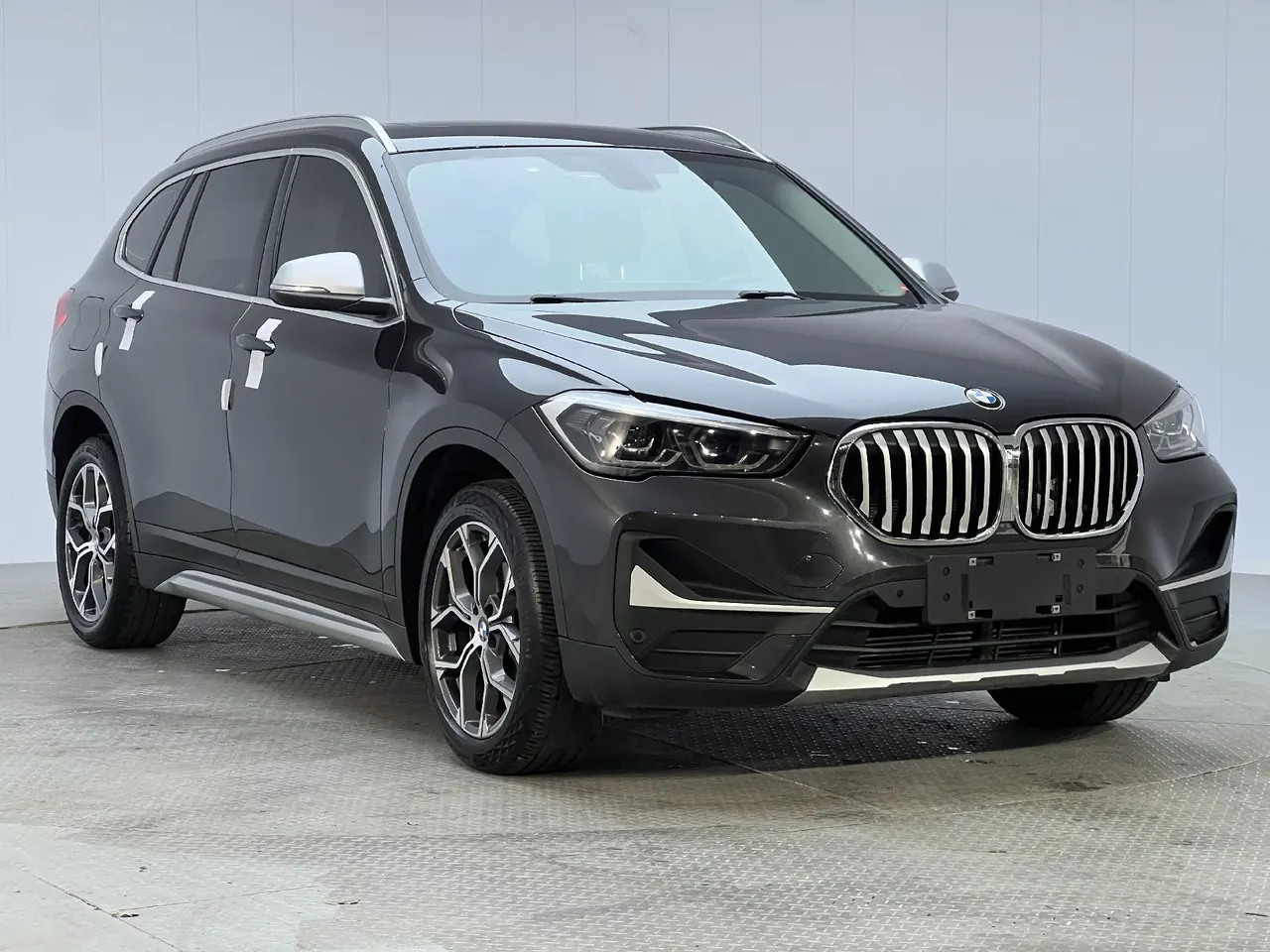 BMW 2022 X1 sDrive20Li 1.5T exclusive automatic gear 3