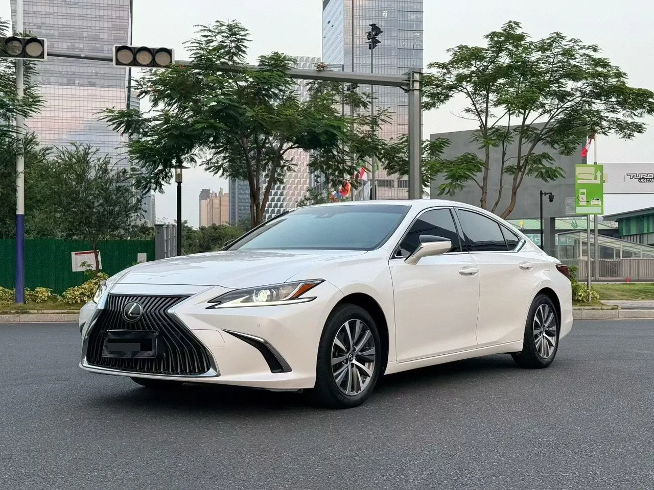 Open image lightbox: Lexus ES (Imported) 2020 ES200 2.0 Stepless Premium Edition Automatic Gear