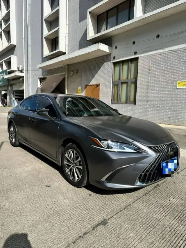 Lexus ES (Imported) 2020 ES200 2.0 Stepless Premium Edition Automatic Gear 3