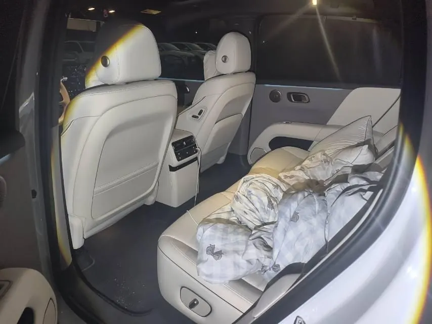 Li 2025 i6 four-wheel drive basic automatic transmission 3