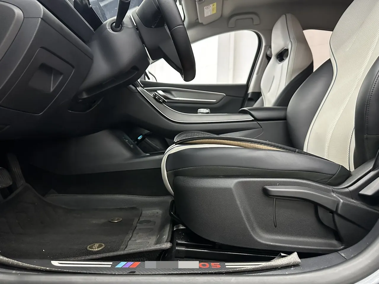BYD 2024 destroyer 05 DM-i 1.5 stepless glory version 55KM luxury automatic gear 5