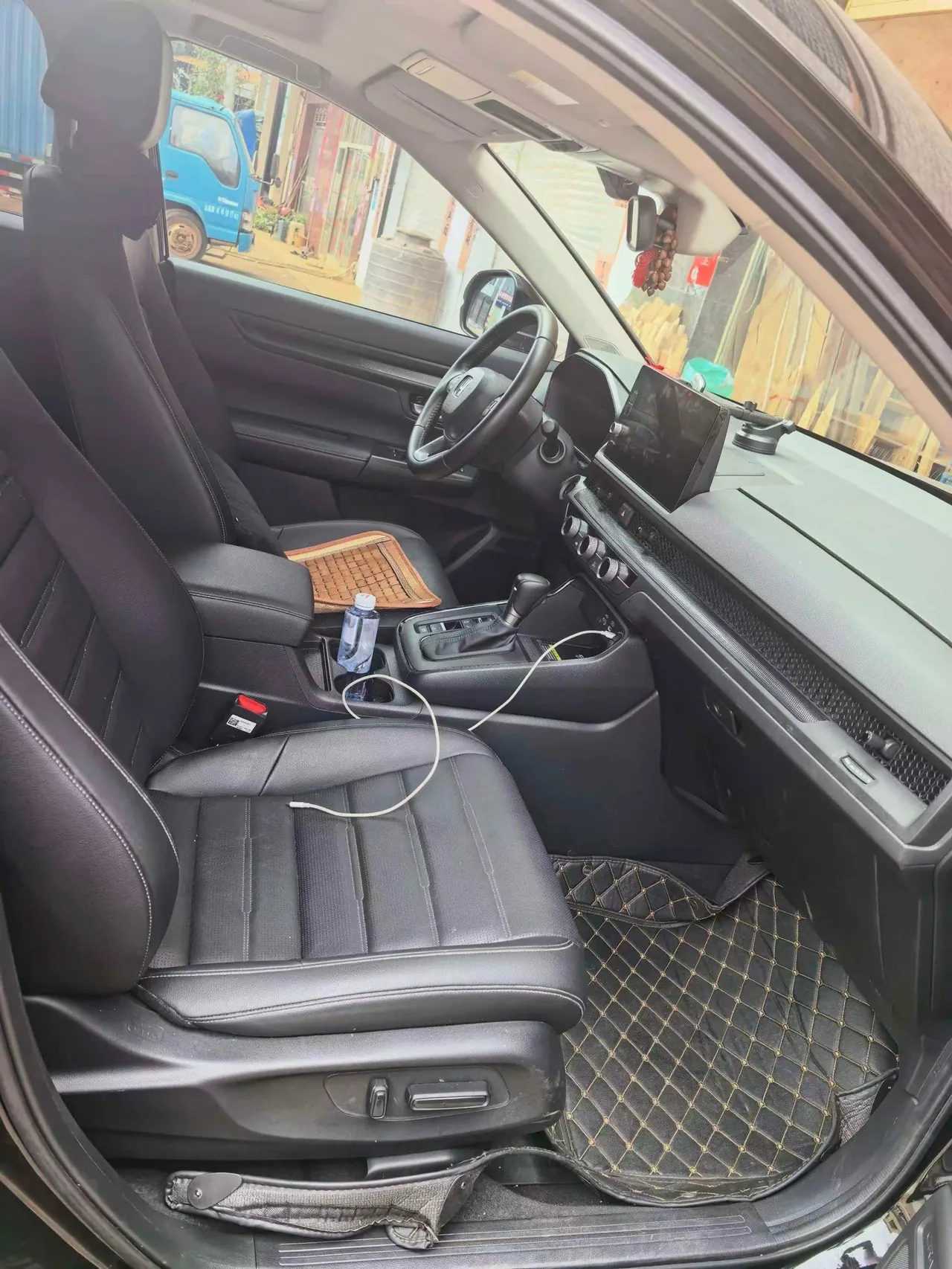 Honda 2024 CR-V 1.5T Stepless 240TURBO Two-Drive Front Edition 7-seat Automatic Gear 3