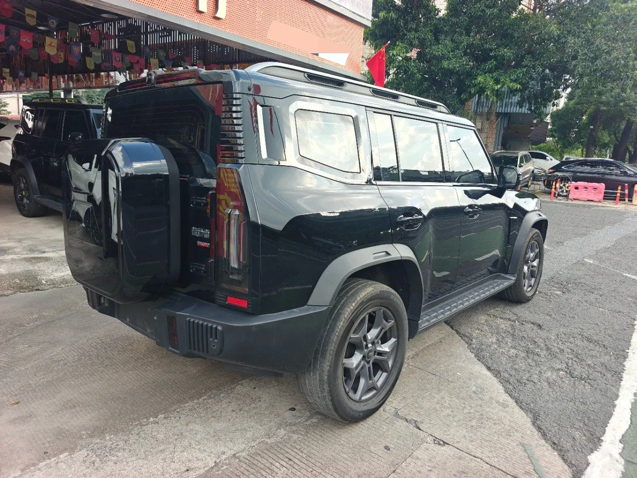 Jetour 2023 Traveler 2.0T Four-Wheel-Drive Cross-Country PRO Automatic 10