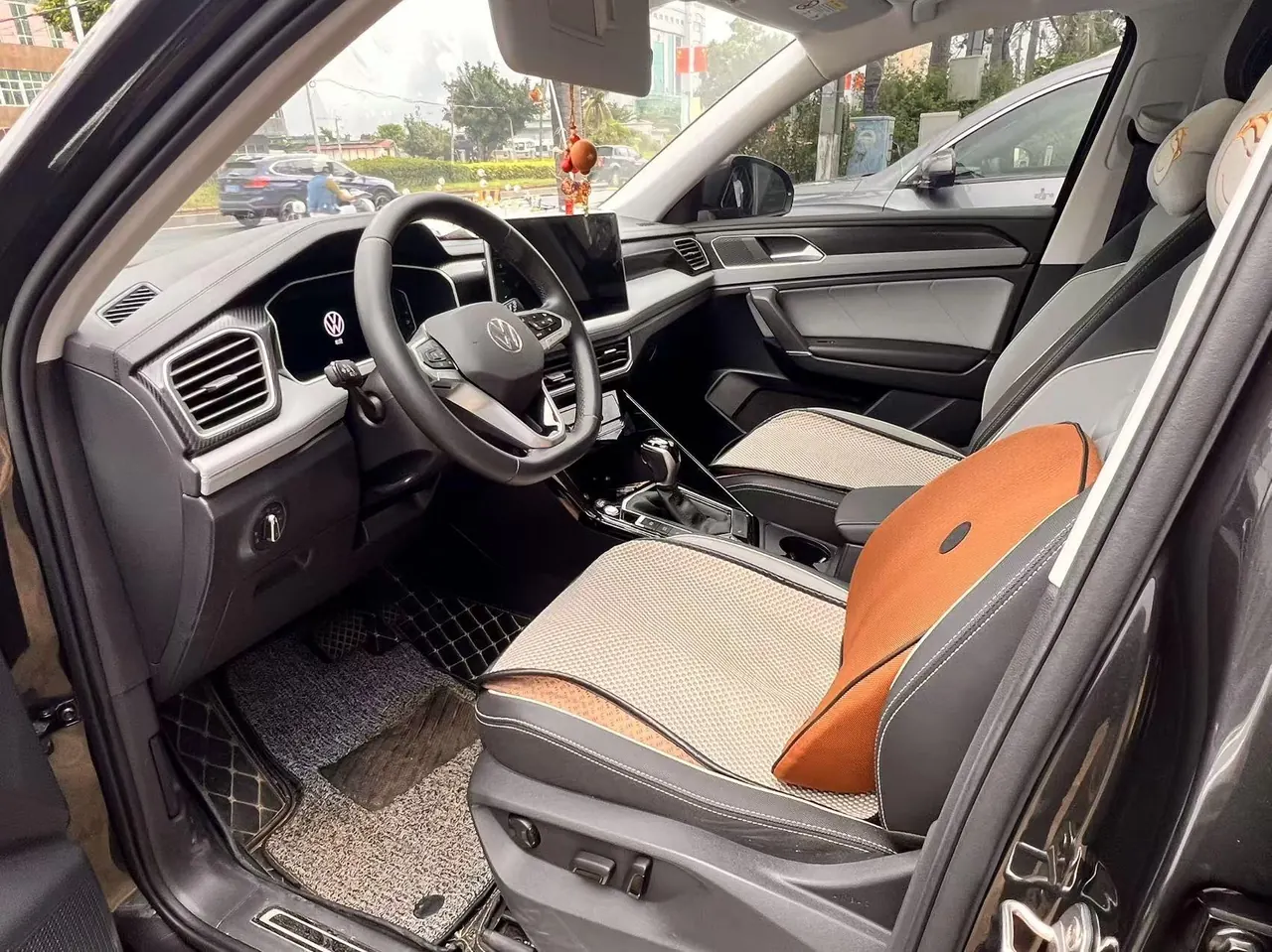Volkswagen 2023 Tanyue 2.0TSI 330TSI Two-Drive Luxury Plus Advanced Edition Automatic Gear 2