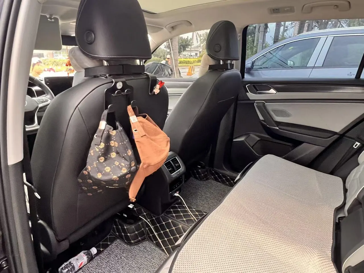 Volkswagen 2023 Tanyue 2.0TSI 330TSI Two-Drive Luxury Plus Advanced Edition Automatic Gear 3