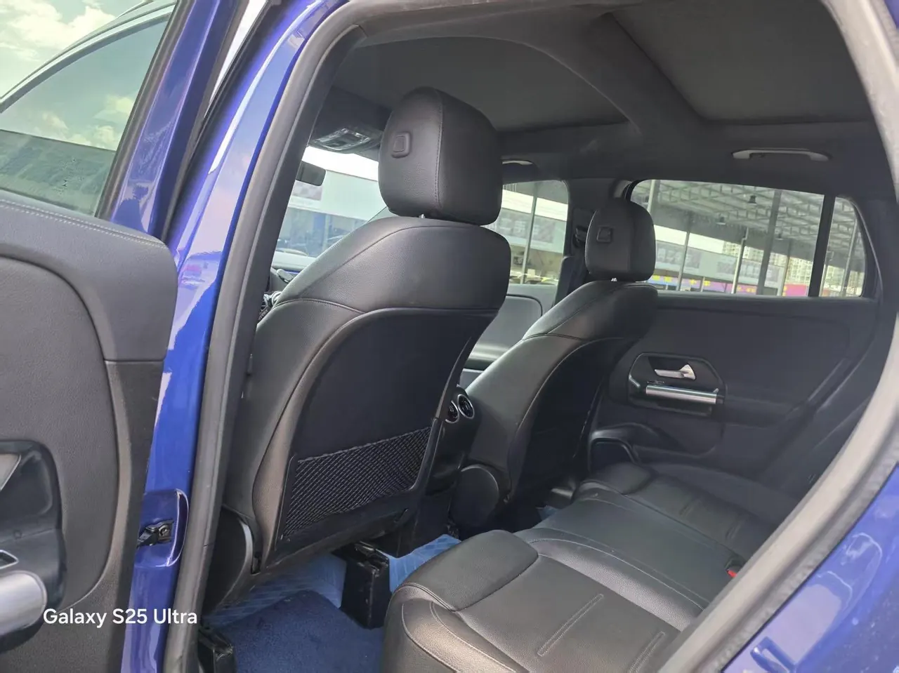 Mercedes Benz 2020 GLA 200 1.3T automatic gear 4