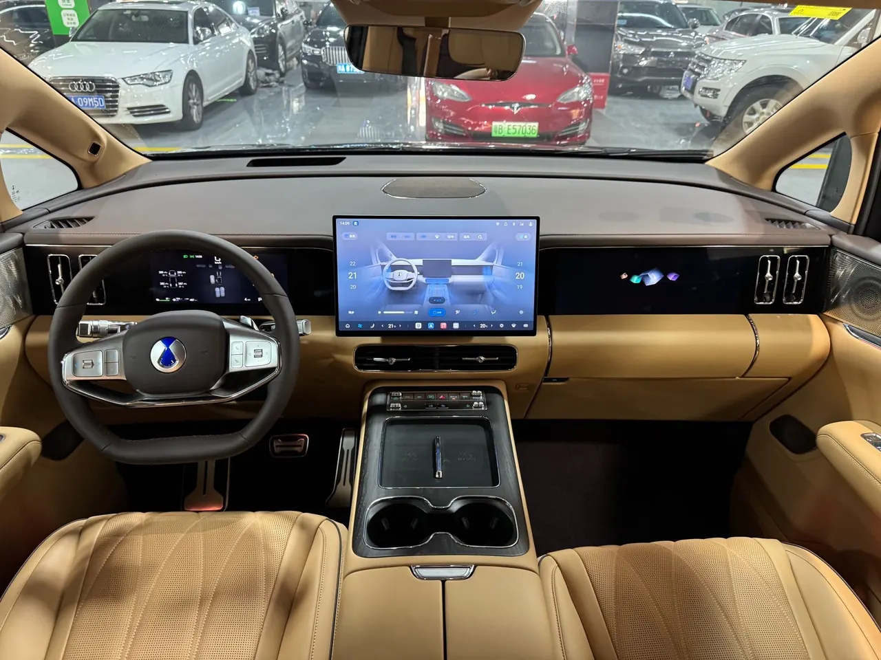 Denza 2026 Denza D9 DM-i 1.5T stepless four-wheel drive flash charging noble automatic gear 6