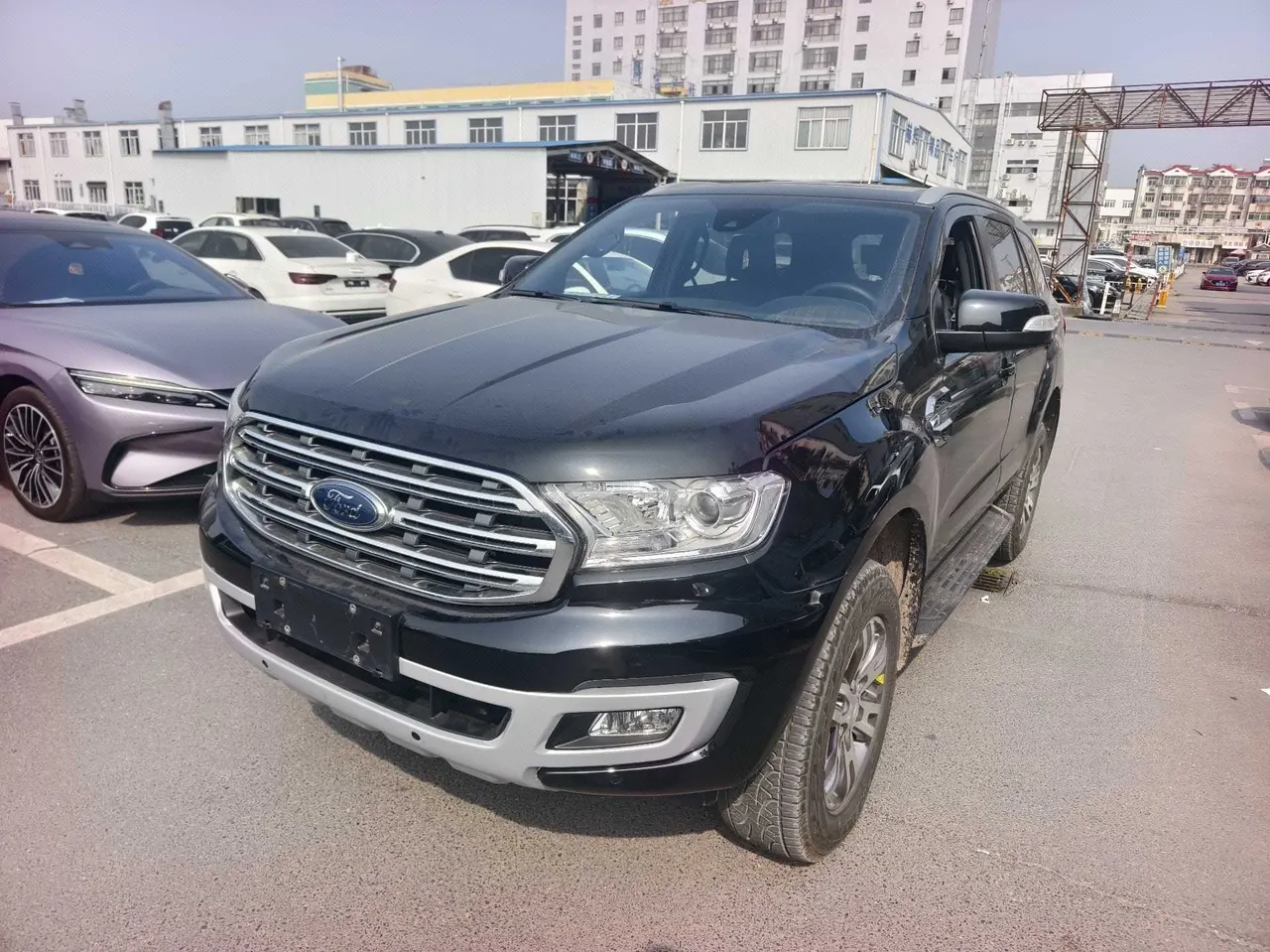 Открыть галерею: Ford 2020 Road Shaker 2.3T 4-wheel Drive Deluxe Edition 5-seat Automatic Gear