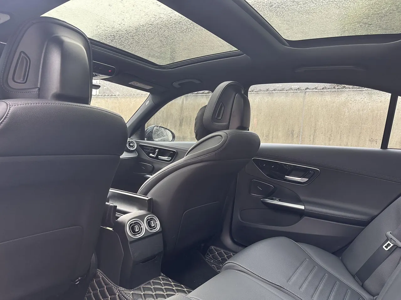 Mercedes Benz Class C 2024 C 260 L 48V 1.5T Sports Edition (Modified 3) Automatic Gear 4
