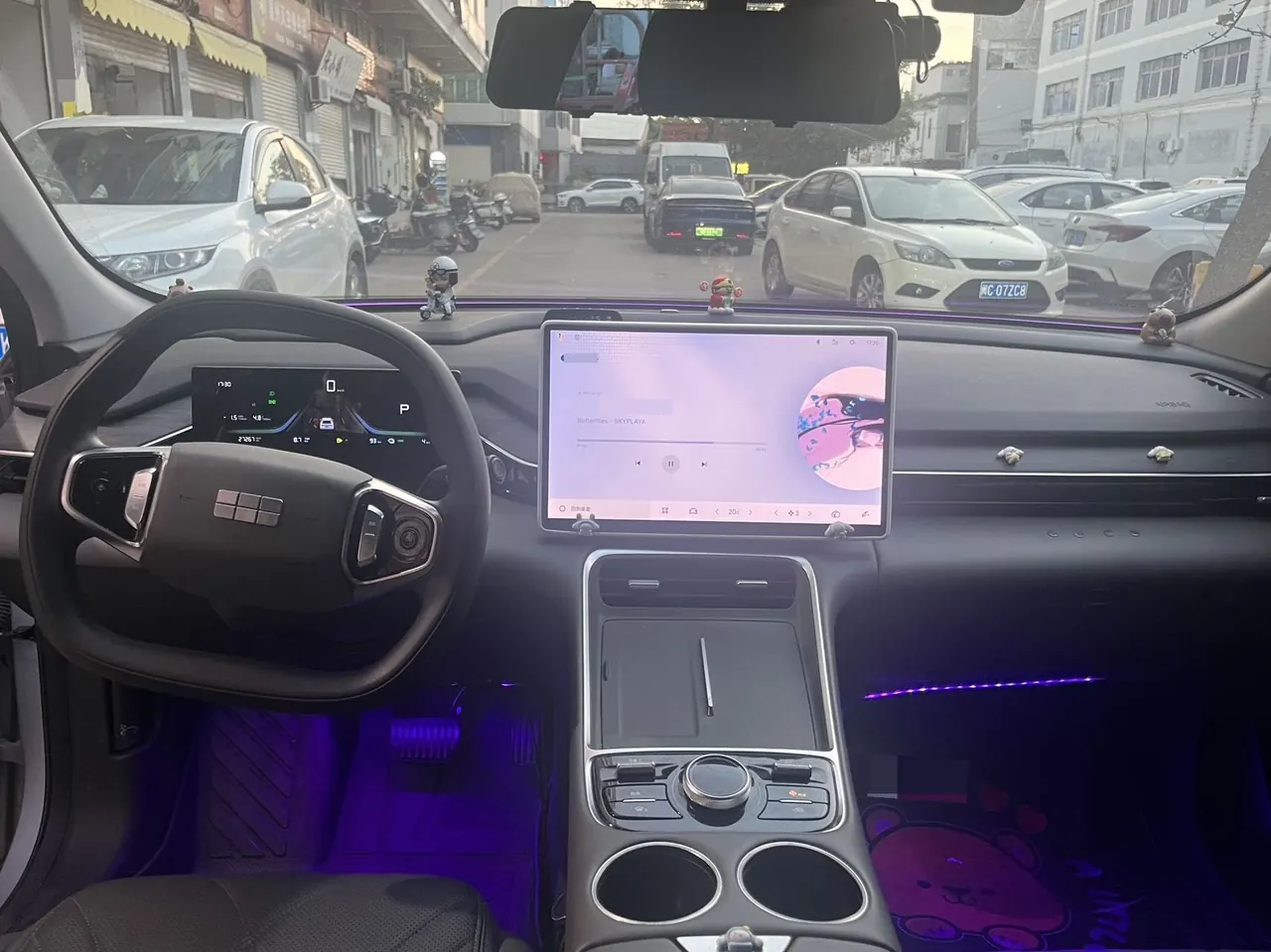 Geely Galaxy 2025 L6 EM-i 1.5 60km sailing version of automatic gear 6