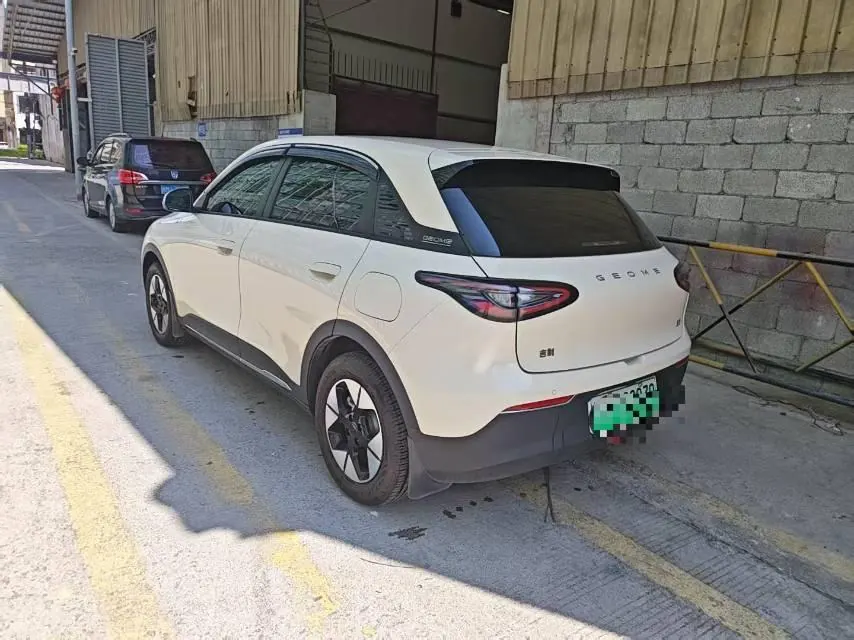 Geely 2025 Star Wish UP 410km Discovery Edition Automatic Gear 4