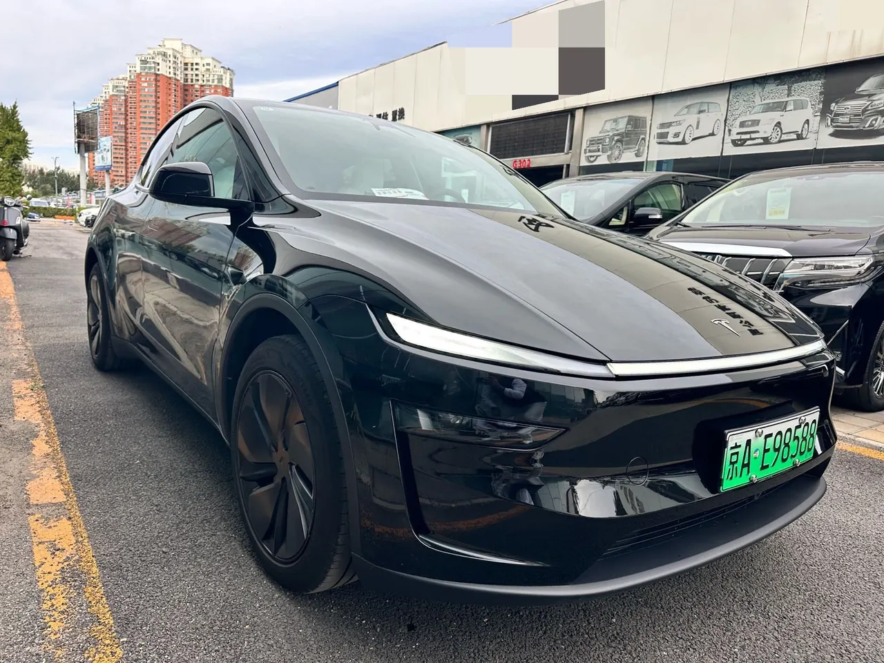 Tesla 2025 Model Y Rear Wheel Drive First Edition Automatic Transmission 2