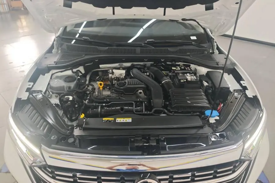 Volkswagen 2025 Sagittarius 1.5TSI 300TSI Exceed Edition Automatic Gear 4