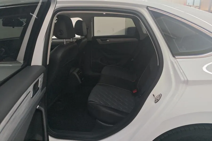 Volkswagen 2025 Sagittarius 1.5TSI 300TSI Exceed Edition Automatic Gear 8