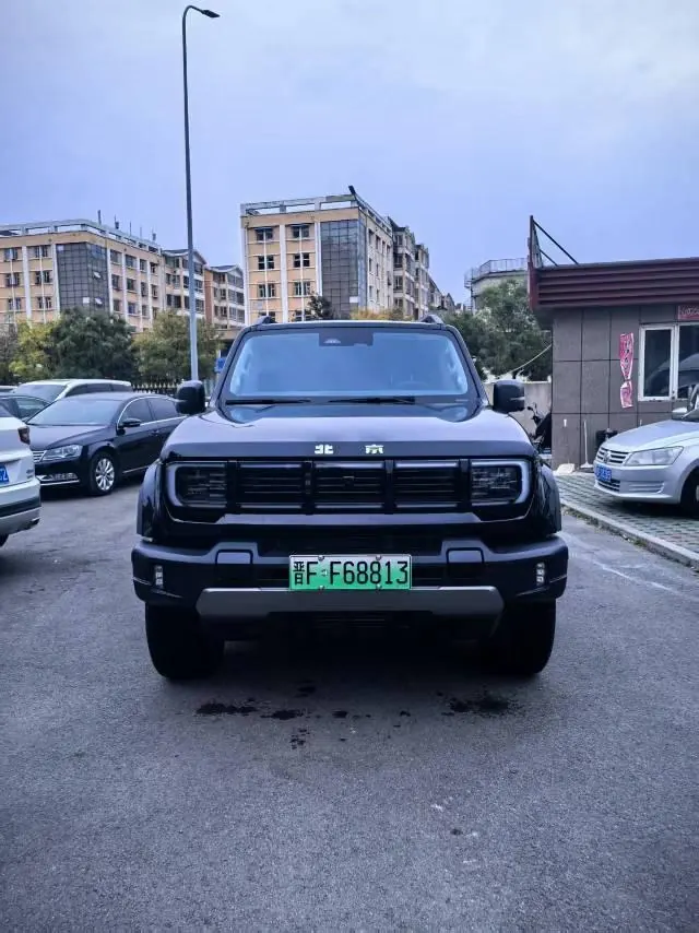 Beijing 2025 BJ40e Standard Edition Automatic 2
