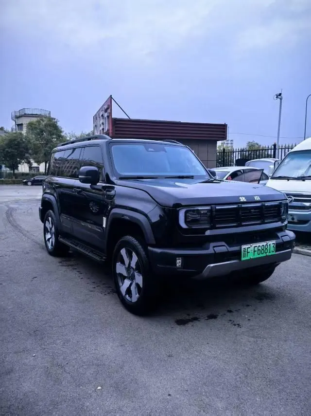 Beijing 2025 BJ40e Standard Edition Automatic 3