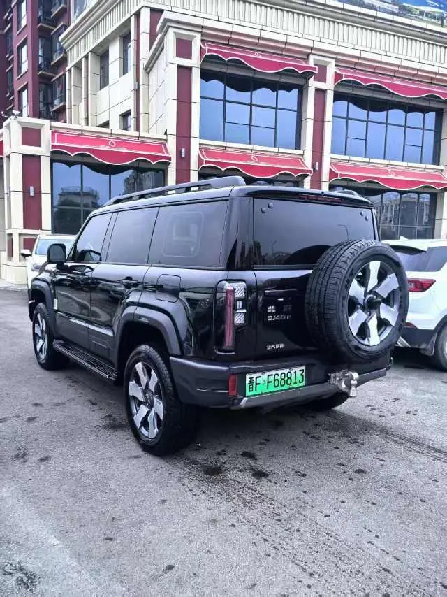 Beijing 2025 BJ40e Standard Edition Automatic 4