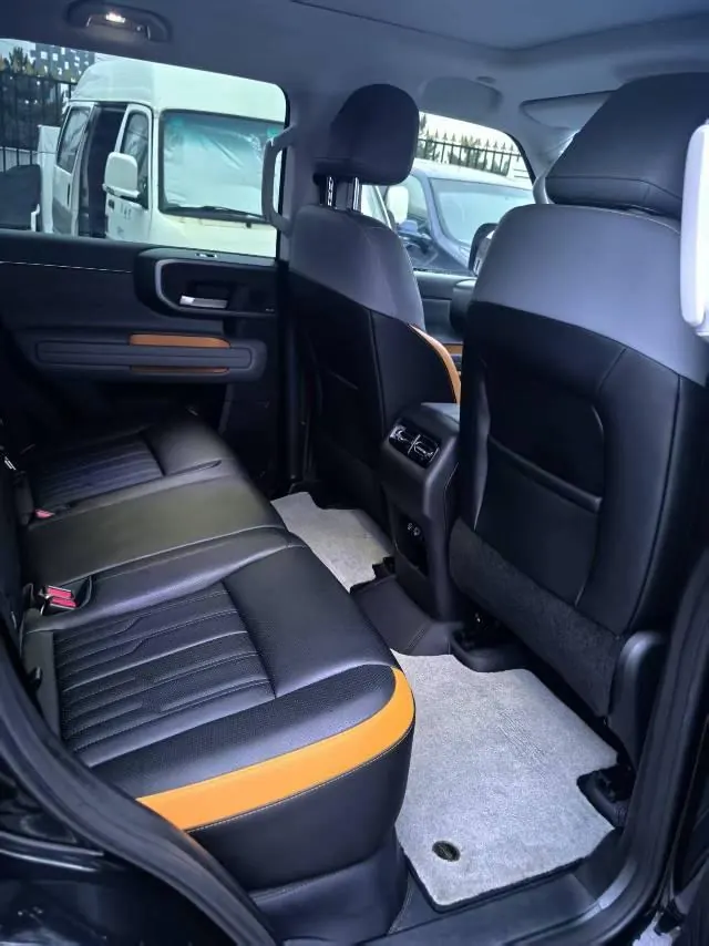 Beijing 2025 BJ40e Standard Edition Automatic 9