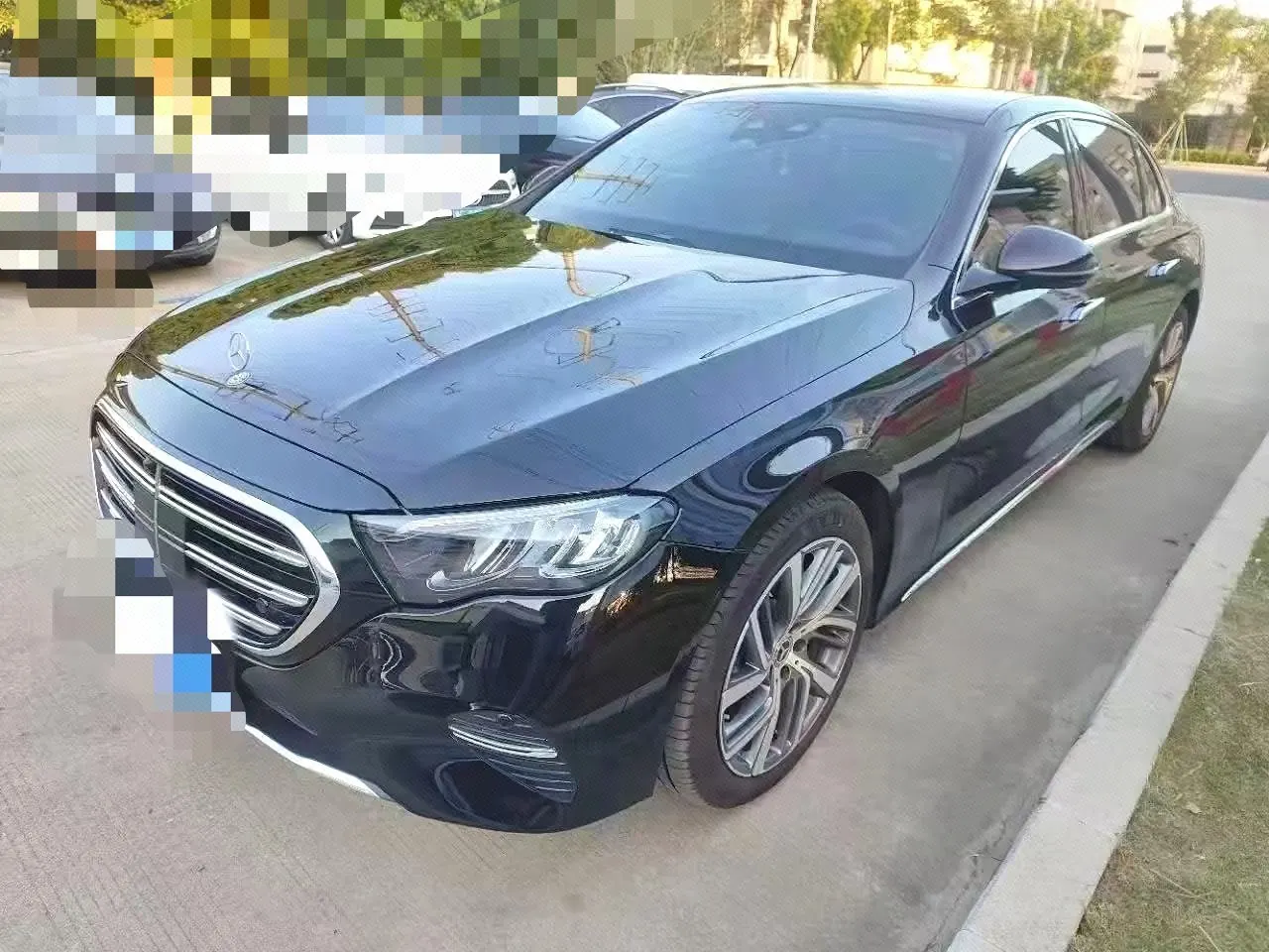 Open image lightbox: Mercedes Benz E Class 2025 E 300 L 48V 2.0T Luxury Automatic Gear