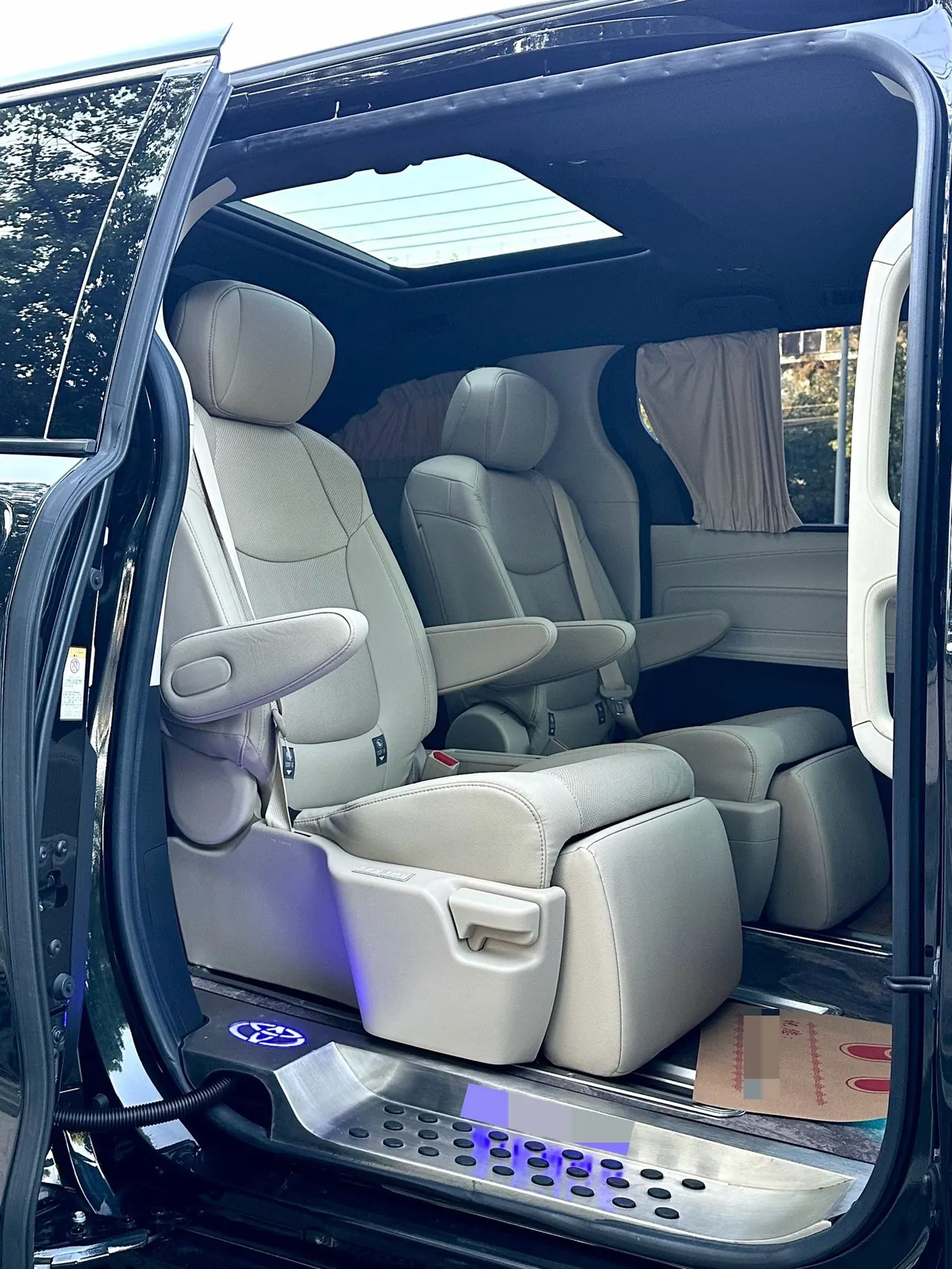 Toyota 2021 Sai 2.5 Stepless Premium Edition Automatic Gear 19