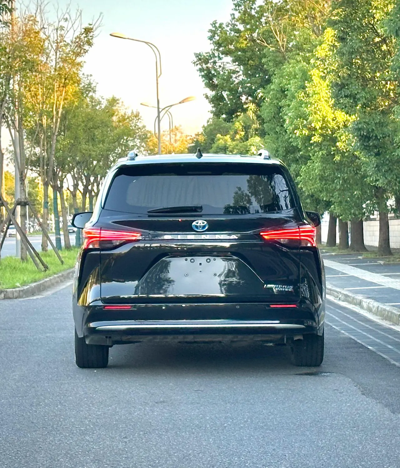 Toyota 2021 Sai 2.5 Stepless Premium Edition Automatic Gear 4