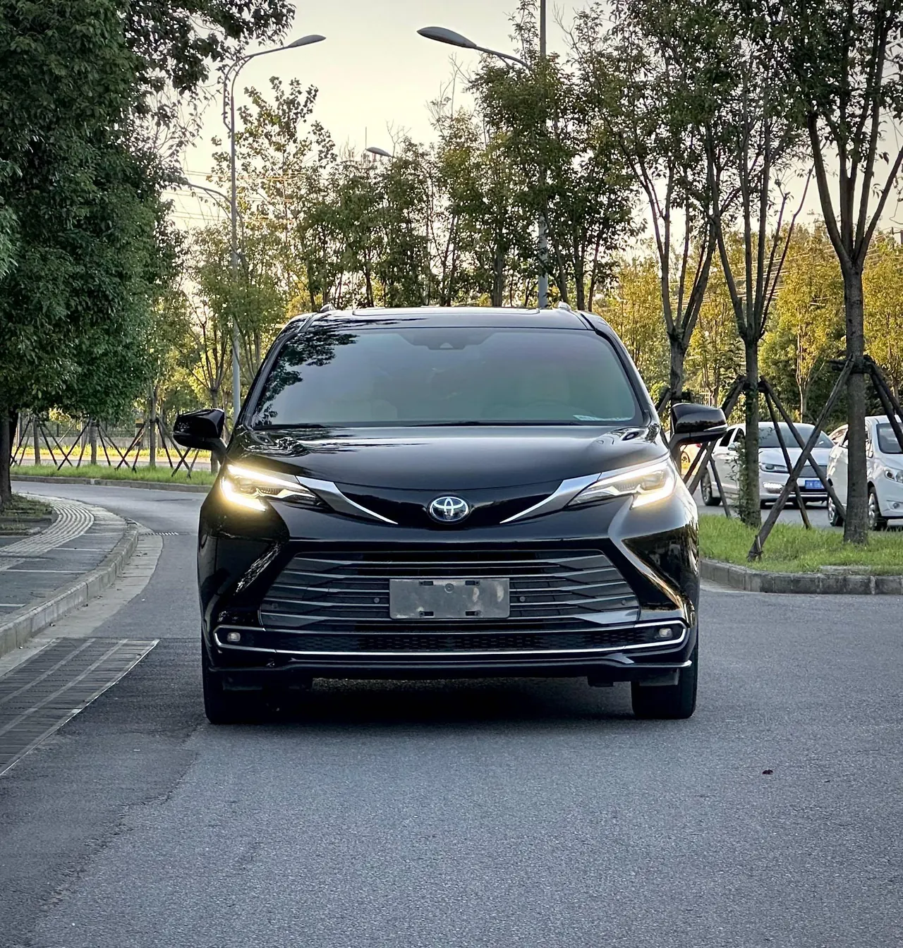 Toyota 2021 Sai 2.5 Stepless Premium Edition Automatic Gear 6