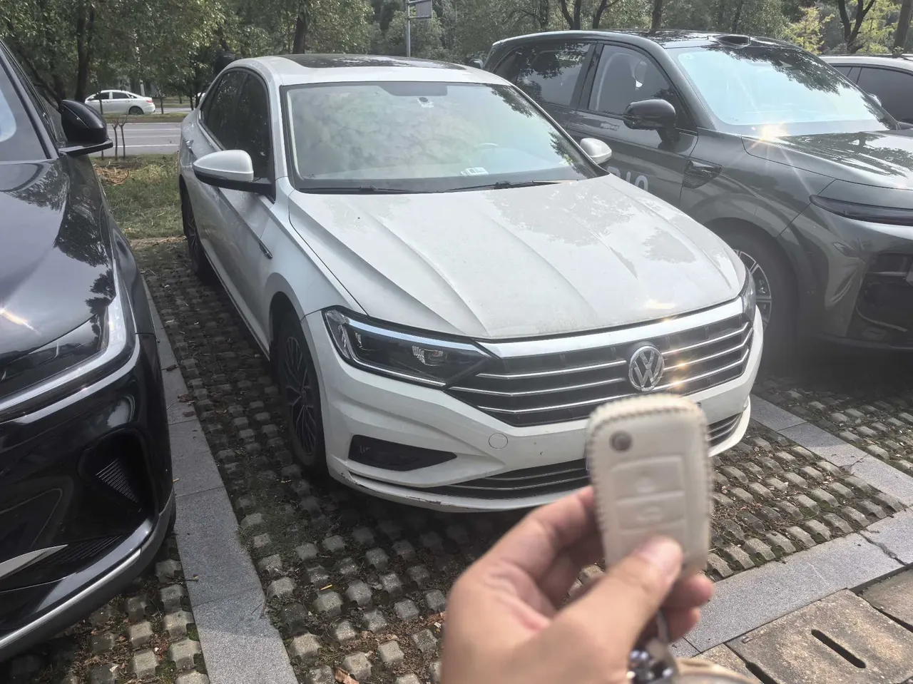 Volkswagen 2020 Sagitar 1.2TSI 200TSI Comfortable Automatic 2