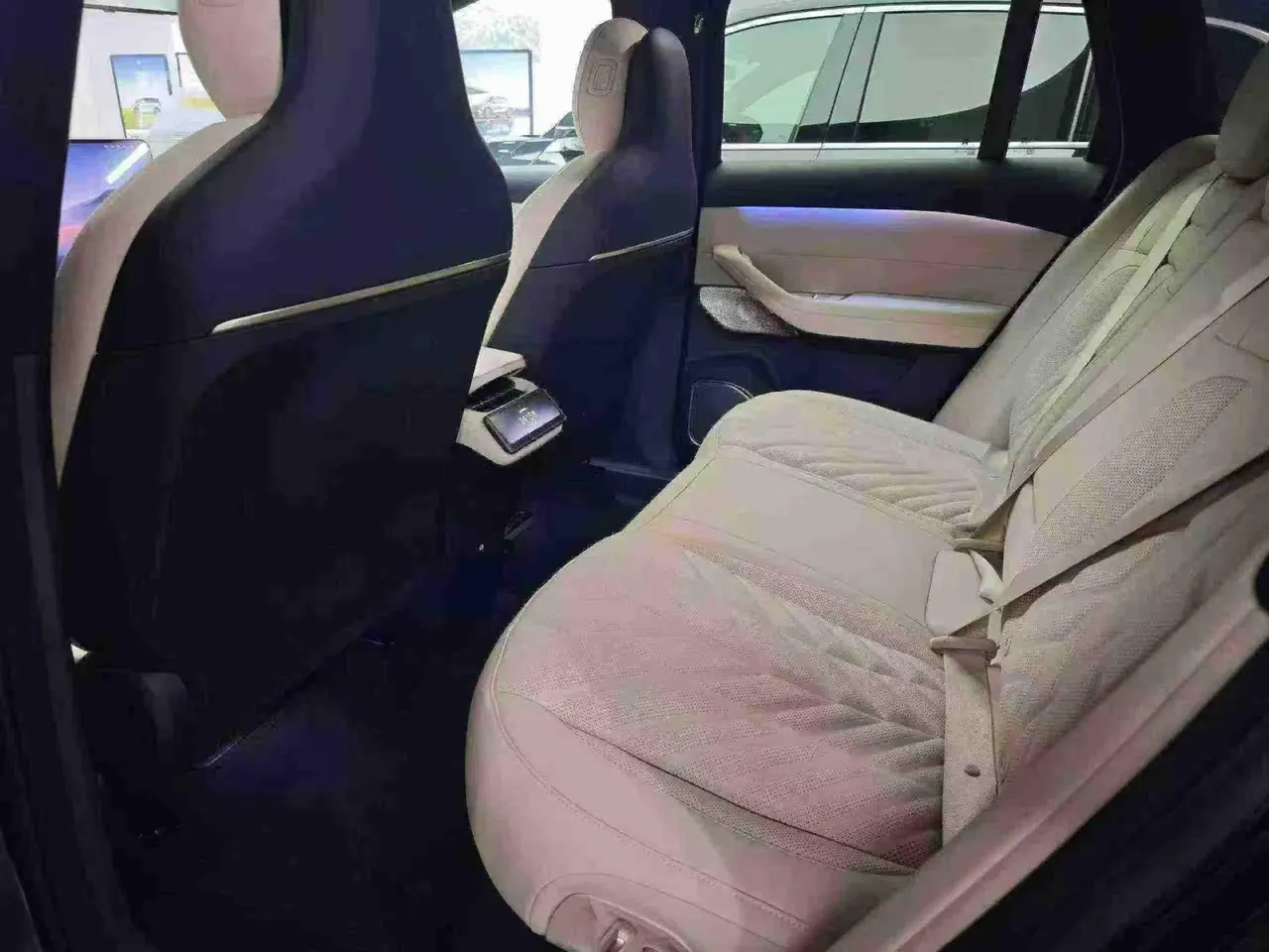 NIO 2026 ES 6 100kWh automatic gear 7