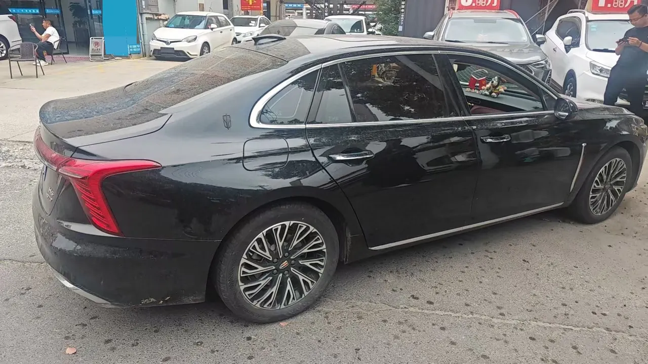 HongQi 2024 H5 2.0T Zhilian Qi Chang Edition Automatic Gear 5