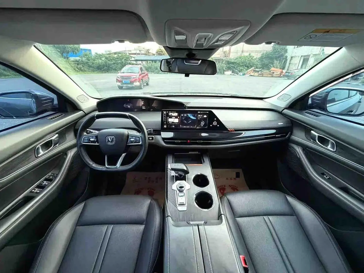 ChangAn 2021 UNI-K 2.0T Luxury Automatic 3